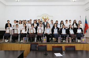 В Табасаранском районе наградили победителей конкурса «Ученик года-2025»