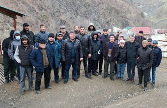 В Бежтинском участке состоялась встреча населения с администрацией муниципалитета