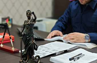 СК завершил расследование дела подростка, напавшего с ножом на полицейских в Дагестане