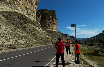 Общественники Дагестана проверили обновленный участок автодороги в Левашинском районе