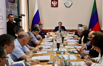 Ликвидацию задолженности по заработной плате в регионе обсудили в Правительстве республики