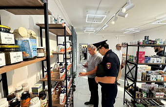 В Кизляре выявили объекты бизнеса, работавшие без регистрации в налоговых органах