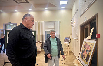 В Иране представили выставку работ из Дагестанского музея изобразительных искусств