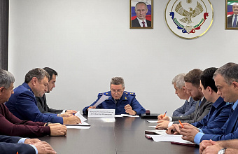 Руководитель Дагпредпринимательства Хаджимурад Исрапилов встретился с бизнес-сообществом Южно-Сухокумска