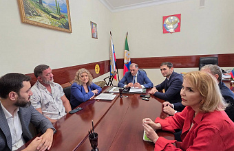 Парламенту Дагестана представили программу фестиваля «Созвездие добра»