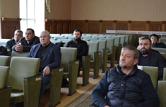 Передачу электросетевого имущества на баланс ПАО «Россети Северный Кавказ» обсудили в Каякентском районе