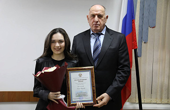30 отличившихся студентов отмечены наградами Правительства Дагестана ко Дню российского студенчества