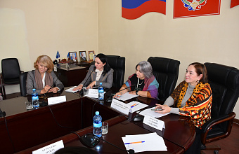 В Акушинском районе состоялась встреча с представителями журнала «Женщина Дагестана»