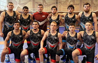 Трое дагестанских борцов отправляются за медалями ЧМ в Сербию