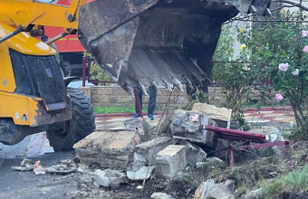 В Махачкале за сутки снесли более 10 незаконных объектов строительства