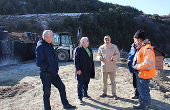 Глава Ахвахского района проверил ход строительства водопровода «Тукита – Карата»