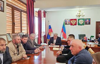 В Ахвахском районе обсудили итоги осеннего призыва и готовность к зимнему сезону