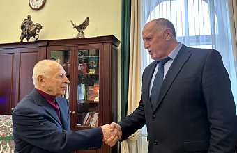 Муху Алиев встретился с Председателем Правительства Дагестана