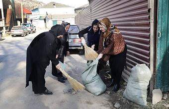 В Табасаранском районе прошел субботник по санитарной очистке и благоустройству территорий