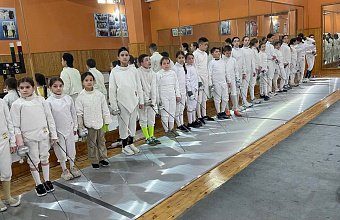 Первенство города по фехтованию на шпагах прошло в Хасавюрте