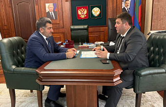 Вопросы социально-экономического развития МО обсудили в ходе встречи главы Бежтинского участка с руководителем Минэкономики РД