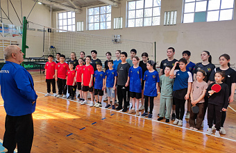 По инициативе «Единой России» в Кизляре прошел турнир по настольному теннису