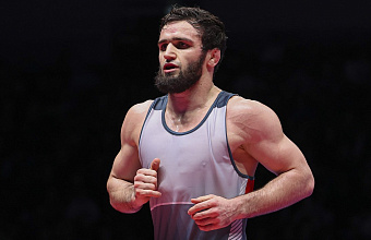 Магомедхабиб Кадимагомедов с победы дебютировал в американской борцовской лиге RAF