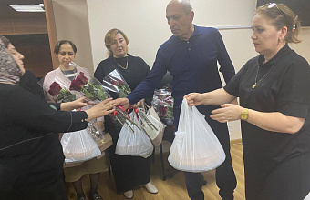 В Дербенте с 8 Марта поздравили женщин, чьи близкие находятся в зоне СВО