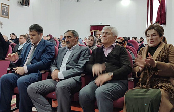 В Гунибском районе отметили 70-летие Магомеда Ахмедова