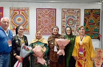 Кайтагская вышивка покорила гостей фестиваля «Хранители традиций» в Махачкале