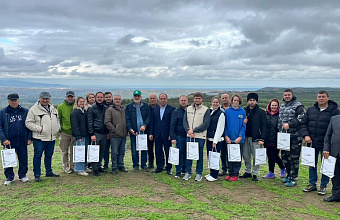 Делегация Ассоциации «Народный фермер» ознакомилась с сельхозпредприятиями Сулейман-Стальского района