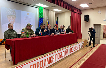 Глава Дагинформа поговорил о важном со школьниками села Эндирей Хасавюртовского района