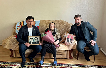 Бахтияр Уллаев навестил вдов участников Великой Отечественной войны