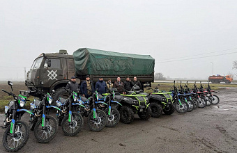 Мэр Дагестанских Огней доставил гуманитарную помощь бойцам в зоне СВО