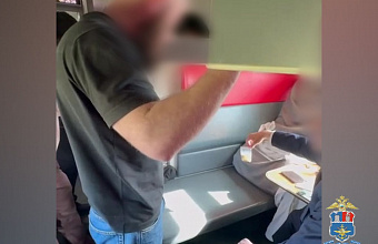 Транспортная полиция Дагестана задержала иностранца, перевозившего мефедрон в поезде Москва – Махачкала