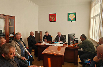 В Ахвахском районе обсудили ход призыва граждан на военную службу