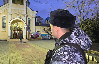 Более 200 росгвардейцев обеспечили безопасность в новогодние и рождественские праздники в Дагестане