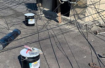 В Дагестане управляющую компанию обязали оперативно отремонтировать протекающую крышу многоэтажки