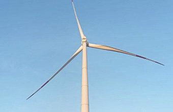 Седьмой ветрогенератор установили на Новолакской ВЭС