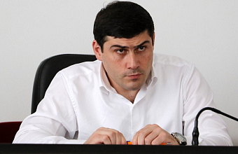 Проблемы благоустройства и водоснабжения обсудили в Кайтагском районе