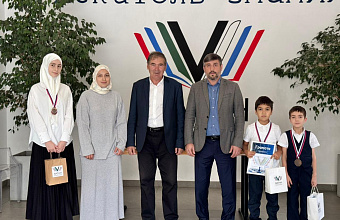 Шашечный турнир в Махачкале посвятили воссоединению регионов Донбасса и Новороссии с Россией