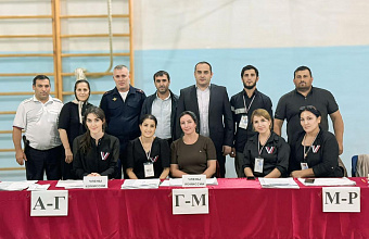 Глава Каякентского района Магомед Эльдерханов посетил ряд избирательных участков