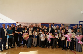 Махачкалинец Руслан Гаджиев победил на Кубке Дагестана по быстрым шахматам