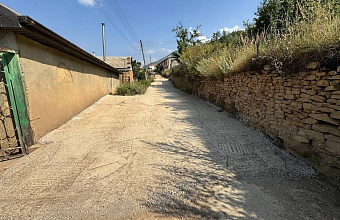 В селе Гооре Шамильского района начали бетонировать улицу