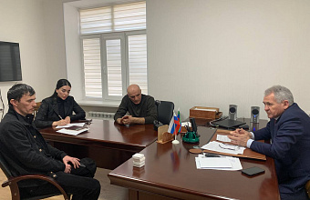 Глава Левашинского района встретился с участником СВО