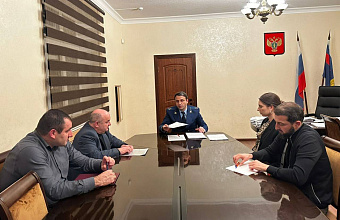 Прокуратура в Хасавюрте провела проверку поле нападения бродячих собак на ребенка