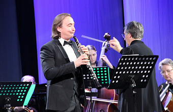 Международный лауреат Алексей Балашов дебютировал с новыми музыкальными премьерами в Махачкале