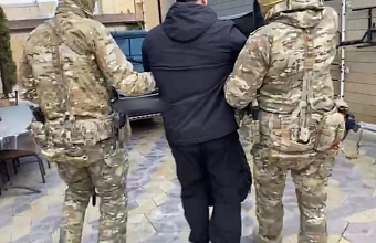 Директор и владелец тепличного хозяйства в Дербентском районе республики подозреваются в организации незаконной миграции