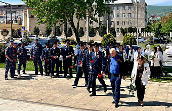 Сотрудники УФСИН приняли участие в патриотических мероприятиях в Махачкале