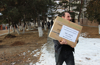 Жители Ахвахского района отправили гуманитарный груз бойцам 177-го отдельного гвардейского полка