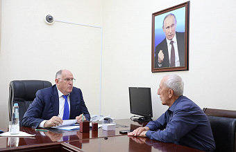 На площади Махачкалы восстановят конструкцию с цитатой Владимира Путина о дагестанцах