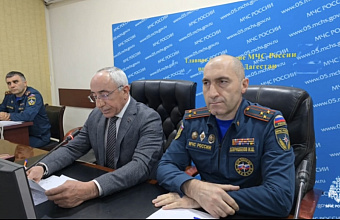 Оперативное совещание из-за сильного снегопада прошло в МЧС Дагестана