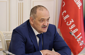 Сергей Меликов поручил проверить информацию о строительстве контейнерных площадок в муниципалитетах Дагестана