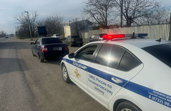 Приставы арестовали автомобиль дагестанца, который нарушил ПДД более 700 раз