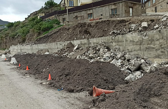 В Курахском районе началось восстановление аварийного участка дороги